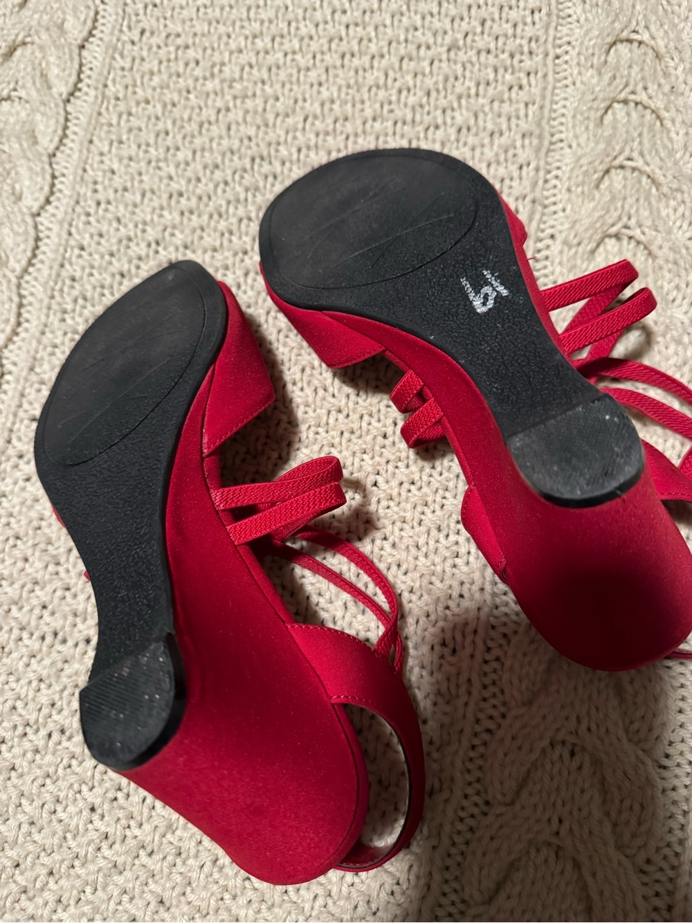 Impo Crimson Strappy Slingback Wedge Heels - Picture 6 of 9